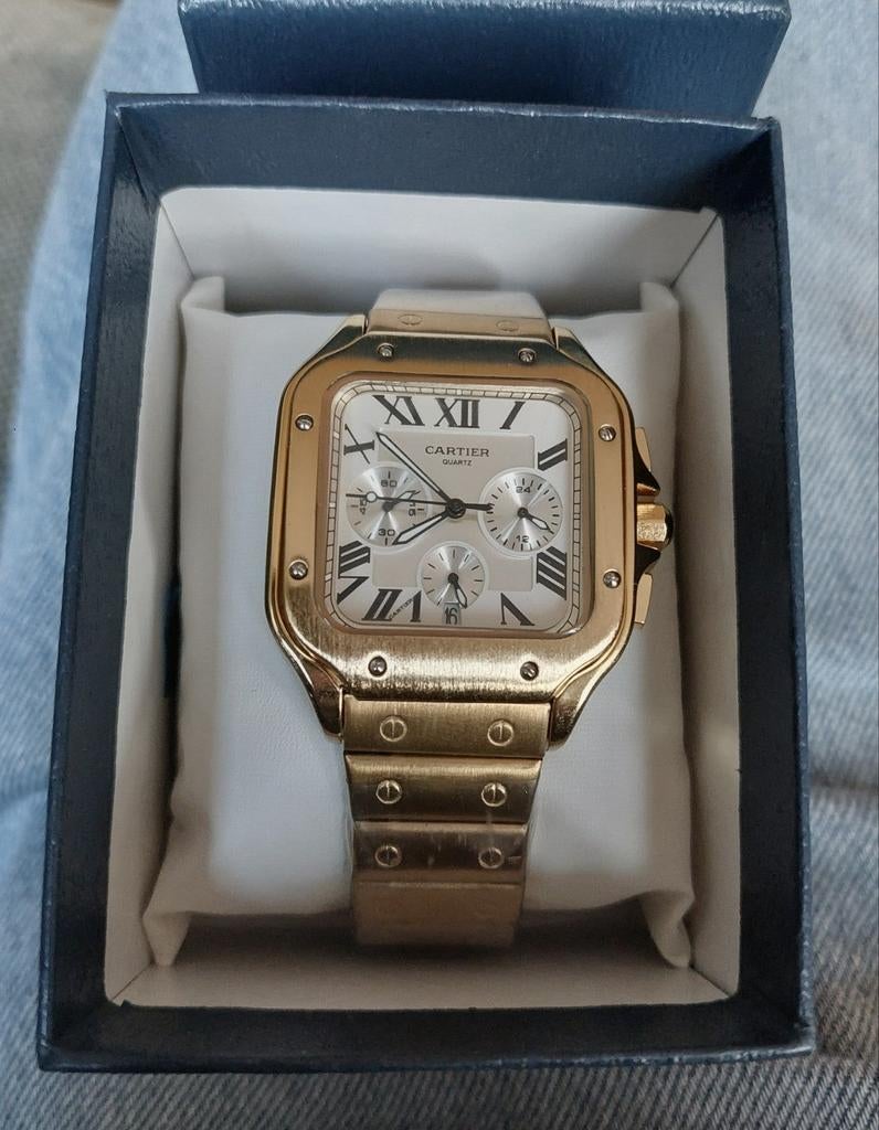 Magnifique chronographe Cartier Santos en finition dorée, Bijoux, Sacs & Beauté, Autres marques, Enlèvement ou Envoi, Acier, Acier