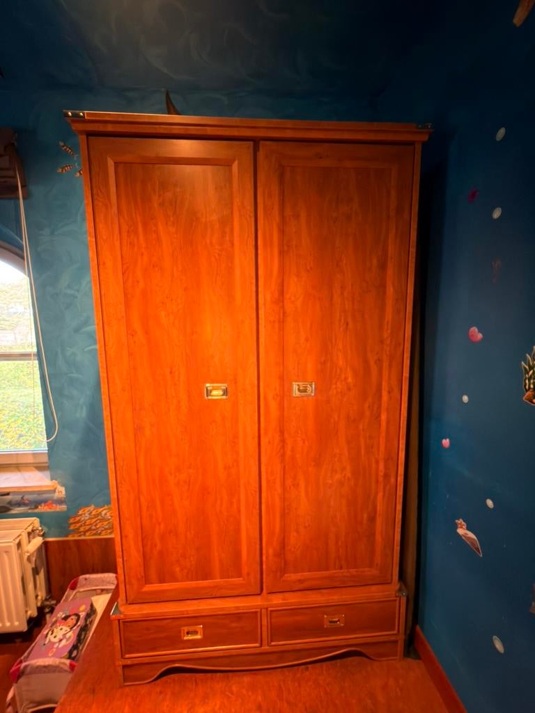 Massieve houten kleerkast 2 deuren - mooie staat, Huis en Inrichting, Kasten | Kleerkasten, Ophalen, 100 tot 150 cm, Met klep(pen)