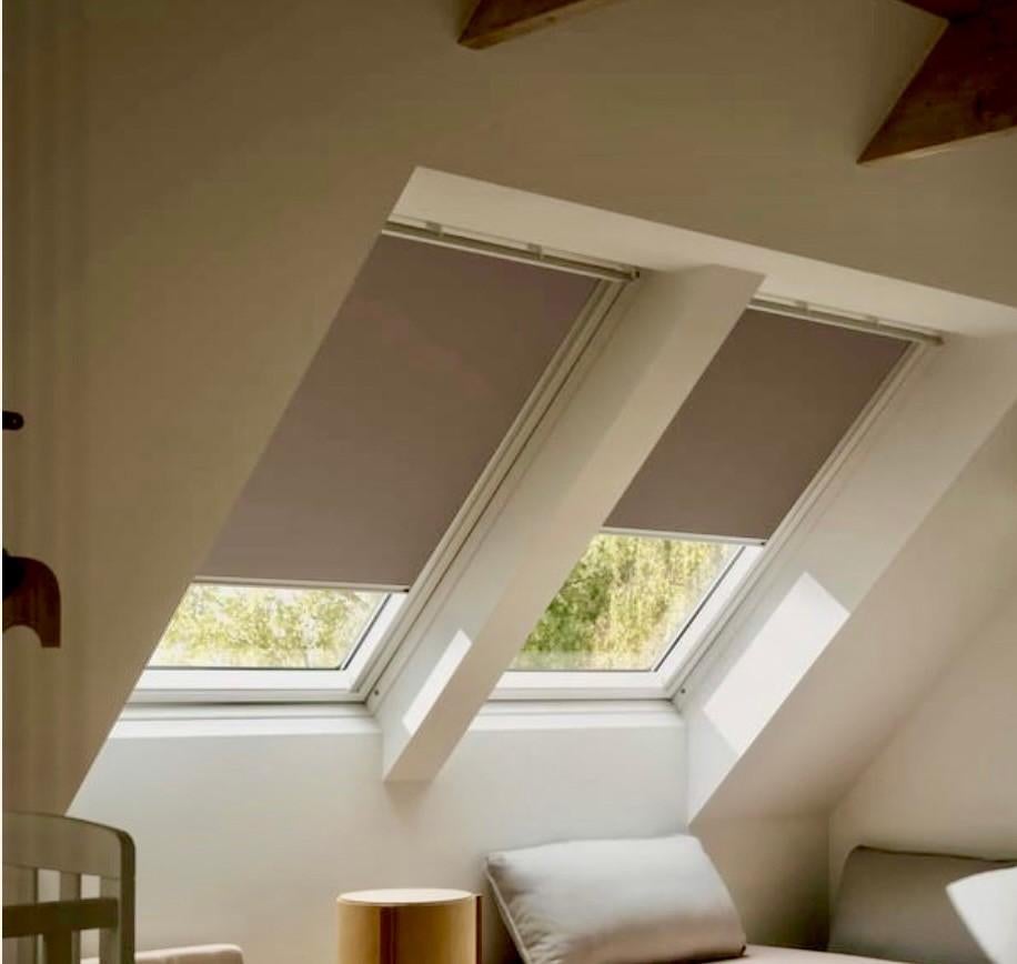 stores enrouleur occultant manuel pour fenêtre toit Velux, Enlèvement, Neuf, Autres types, Moins de 200 cm