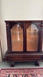 Vitrine de style Queen Anne, acajou foncé, Enlèvement
