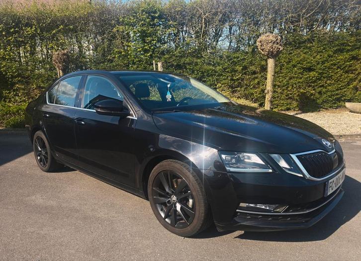 Skoda octavia 1.0 TSI 115CH, Autos, Skoda, Particulier, Octavia, ABS, Caméra de recul, Phares directionnels, Régulateur de distance