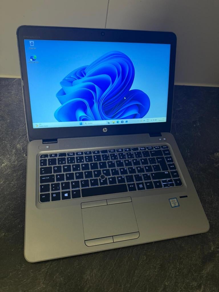 très bonne etat, Computers en Software, 2 tot 3 Ghz, Qwerty, 8 GB, I5