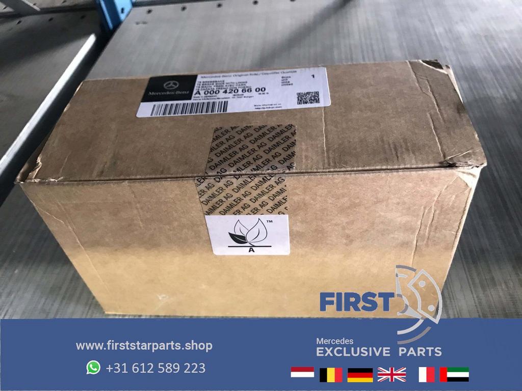 Mercedes AMG REMBLOKKEN SET REM BLOK ORIGINEEL A35 A45 CLA45, -, Nieuw, Ophalen of Verzenden, -