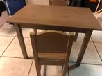 Grijze grenen kindertafel met 2 stoeltjes, Huis en Inrichting, Ophalen, Gebruikt