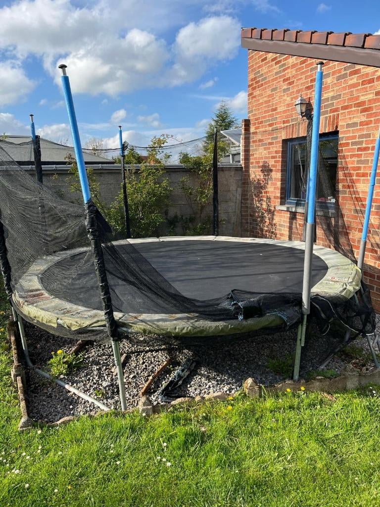 Trampoline, Enfants & Bébés, Jouets | Extérieur | Trampolines, Enlèvement, Utilisé