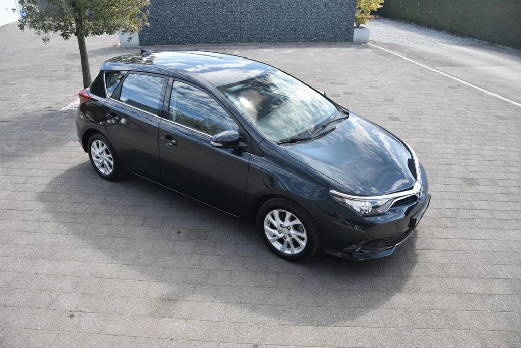 Toyota Auris 1.33i VVT-i Cam/Adapt.Cruis/, Achat, Euro 6, Entreprise, Boîte manuelle