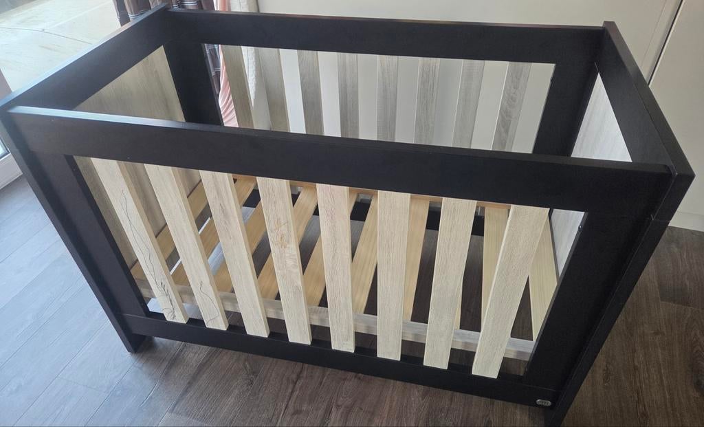 Babybed / Kinderbed - Gebruikt in goede staat - merk twf, Enlèvement, Utilisé, Lit