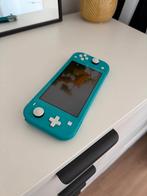 Nintendo Switch Lite met beschermtas, Games en Spelcomputers, Ophalen, Turquoise, Zo goed als nieuw, Met beschermhoes of tas