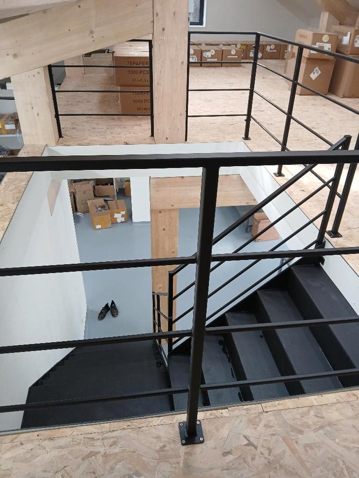 Escaliers, Bricolage & Construction, Échelles & Escaliers, Neuf, Escalier, 4 mètres ou plus, Enlèvement