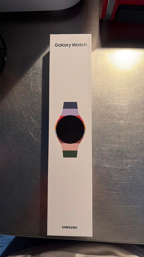 Samsung galaxy watch 6, Bijoux, Sacs & Beauté, Montres connectées, Comme neuf, Android, Gris, Distance, Bandage calorique, État