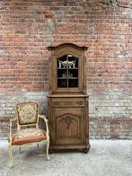 Antieke eikenhouten hoekkast / vitrinekast gesneden details, Ophalen, Eikenhout