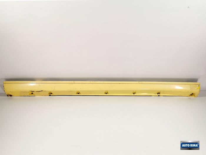 Seuil gauche d'un Volvo 850 (607), -, 3 mois de garantie, -, -