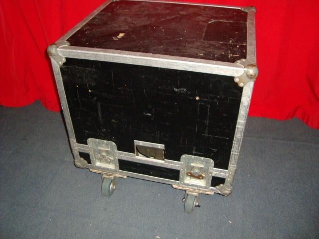 Occasion : Valise Meekel 68x58x72 noire avec roulettes, Enlèvement, Utilisé, Flight case