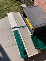 Abri de jardin gratuit avec quelques travaux, Enlèvement, Utilisé, Synthétique