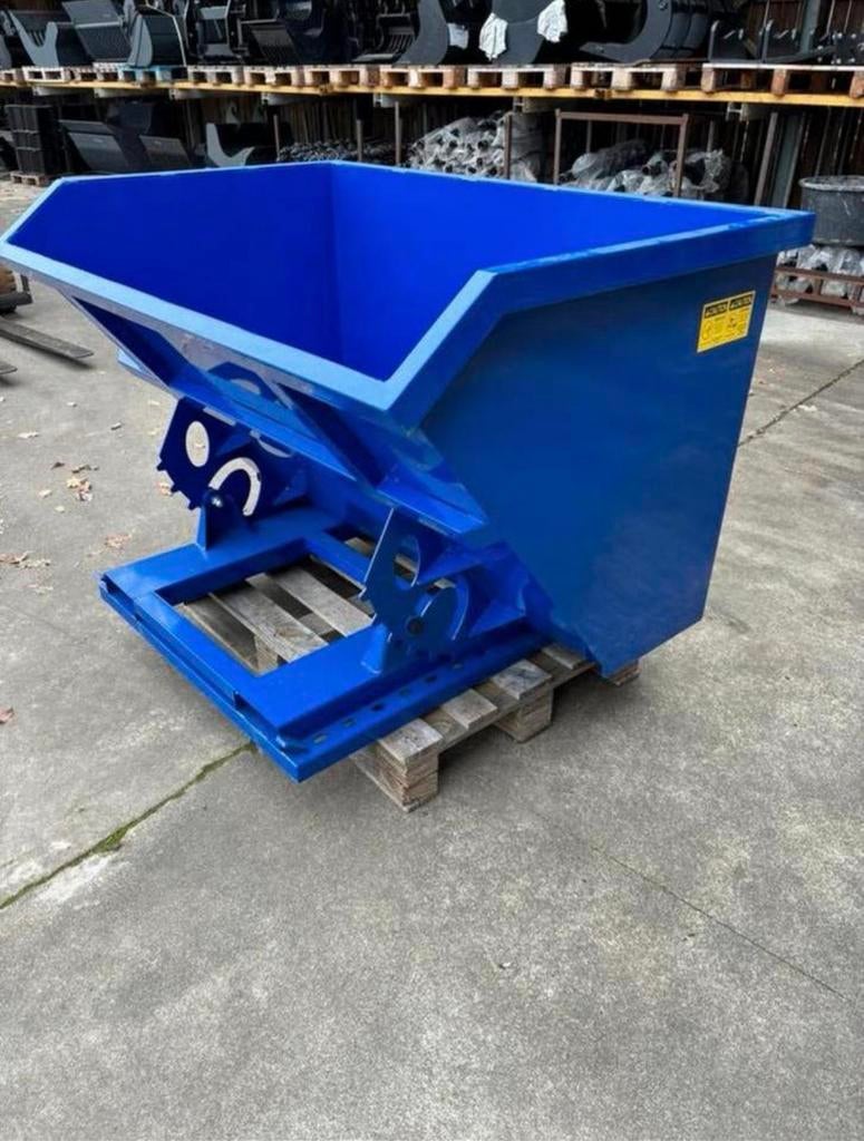 Grote heftruck kiepbak kantelbak kantel container afrolbak, Ophalen