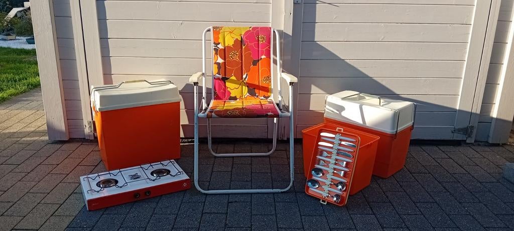 Retro/vintage kampeer spullen, Enlèvement