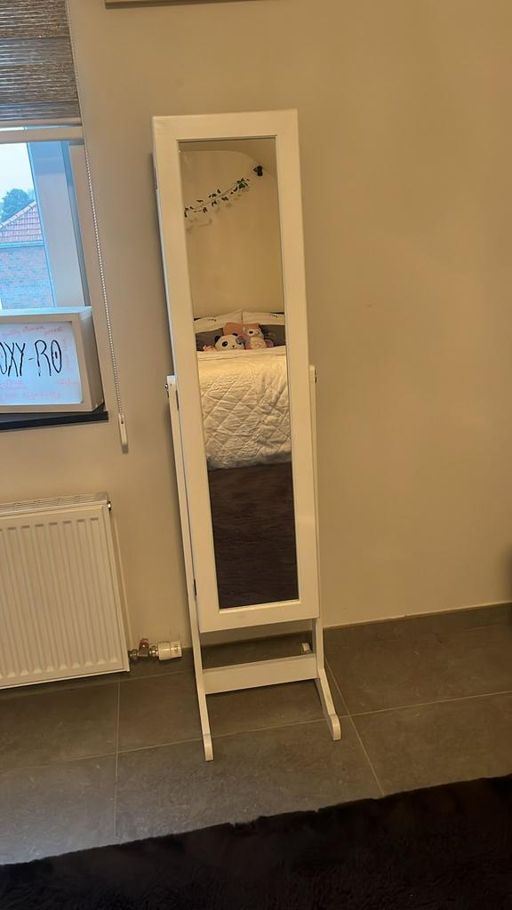 Staande spiegel met opbergruimte voor de Sieraden, Huis en Inrichting, Woonaccessoires | Kamerschermen, Zo goed als nieuw, Ophalen