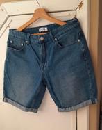 Prachtige korte jeans broek large...only & Sons., Blauw, Ophalen of Verzenden, Zo goed als nieuw, W33 - W36 (confectie 42/44)