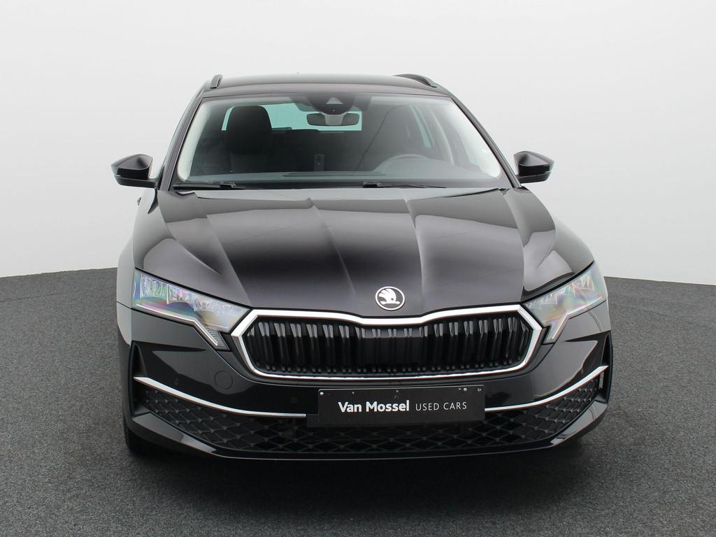 Skoda Octavia Combi 1.5 TSI eTec 110kW DSG7 SELECTION, Auto's, Stof, 110 kW, 4 cilinders, Zwart