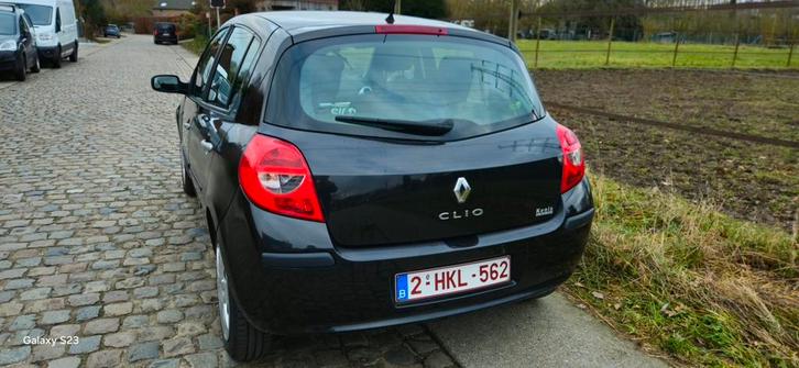 Renault Clio/1.2i/airco, Auto's, Renault, Particulier, Clio, Benzine, Euro 4, Zwart, Zwart, Ophalen