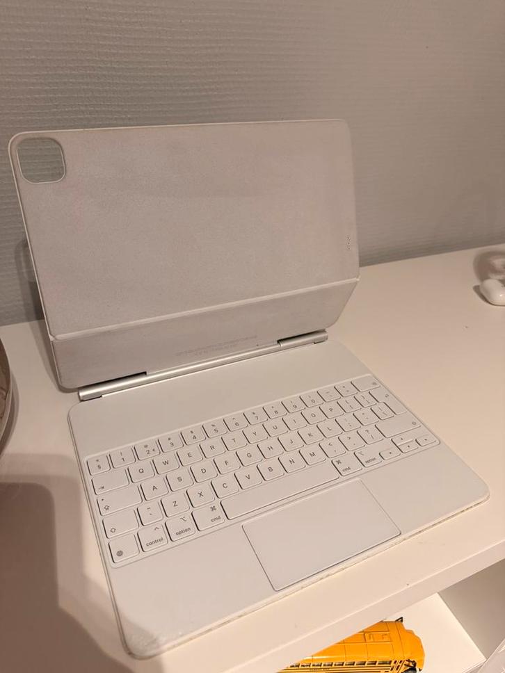 Apple Magic Keyboard wit iPad Pro 11 & iPad Air 10.9 (AZERTY, Computers en Software, Apple iPads, Gebruikt, Apple iPad, Wit, Ophalen