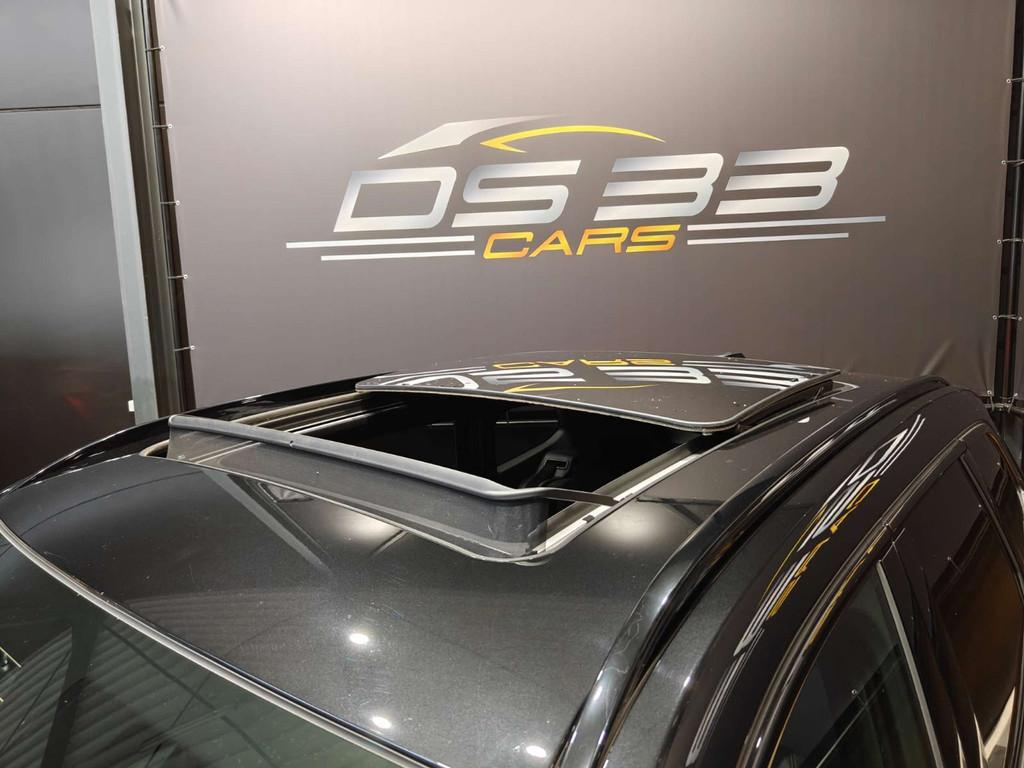 BMW X1 sDrive18 M-pack/Pano/LED/19"/Keyless/Trekhaak/CAM/, Gebruikt, Zwart, Zwart, Leder