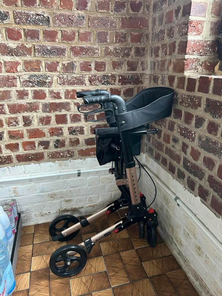 Opvouwbare rollator, Divers, Déambulateurs, Comme neuf, Poids léger, Pliable, Enlèvement