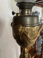 Olielamp met tafel, Antiek en Kunst, Ophalen