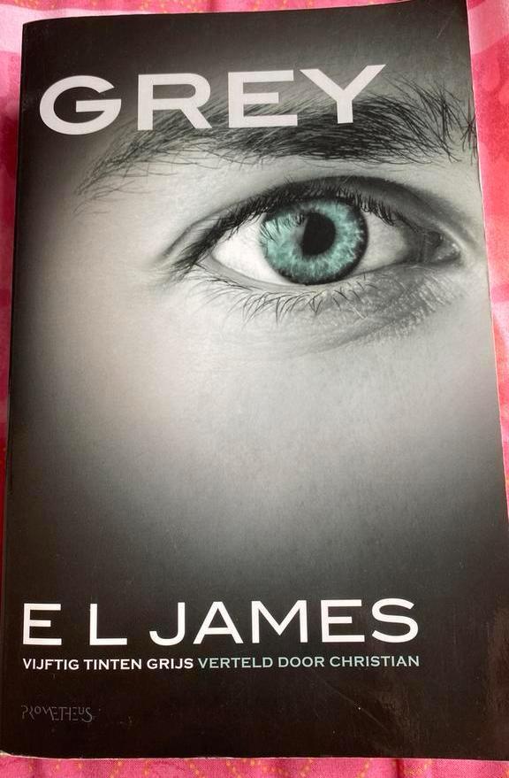 E.L. James - Grey ., Boeken, Romans, Gelezen, Ophalen of Verzenden