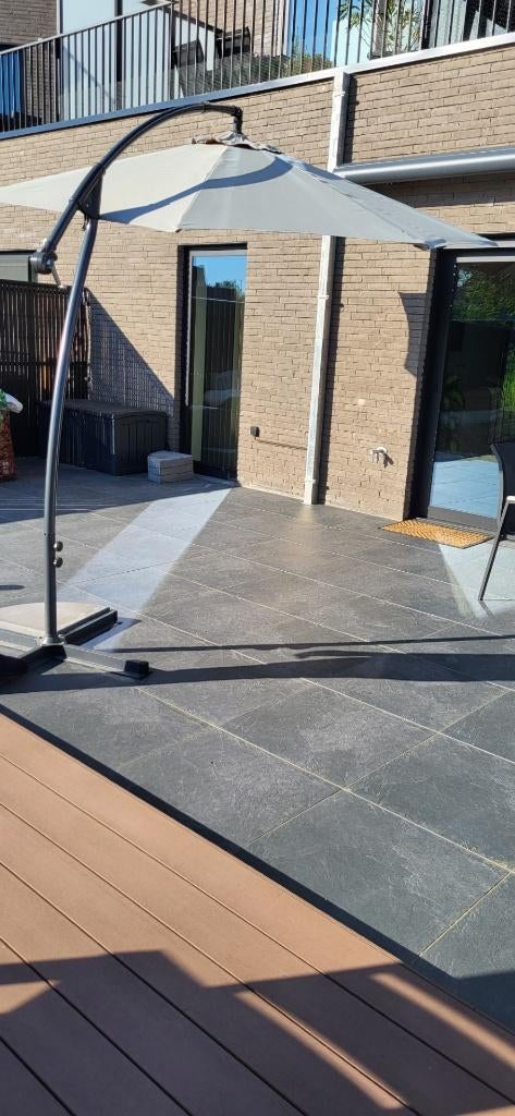 Zweefparasol 3m diameter - 175 euro, Tuin en Terras, Parasols, Ophalen, 2 tot 3 meter, Verstelbaar, Zweefparasol