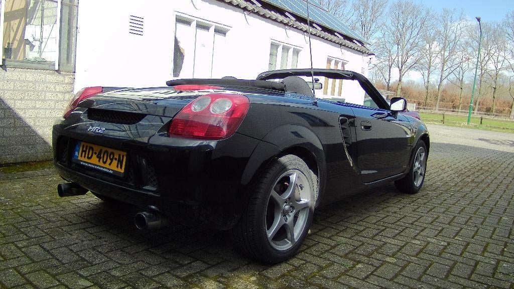 Toyota Mr2 Facelift model met nieuwe kap , fijne cabrio, 4 cilinders, Zwart, Handgeschakeld, Particulier