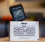 Flash Nikon SB-20 pro TTL des années 90 !, TV, Hi-fi & Vidéo, Enlèvement, Utilisé, Nikon
