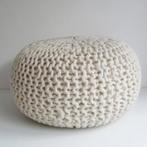 Stevige Scandinavische poef in perfecte staat, Huis en Inrichting, Ophalen, Minder dan 50 cm, Trendy, Scandinavisch, landelijk