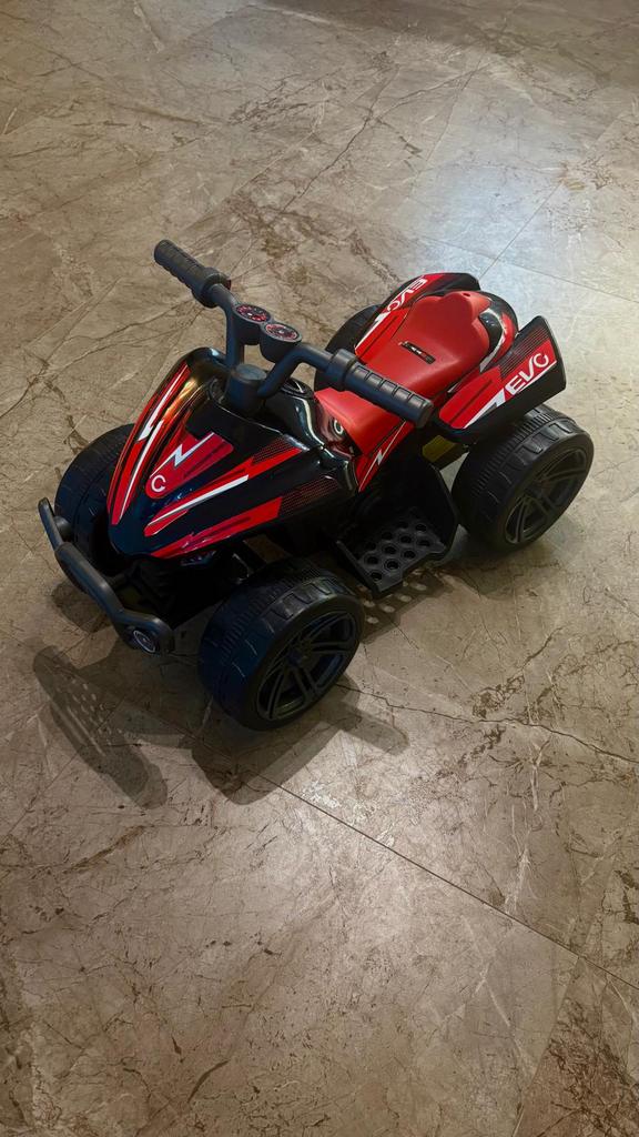 Rechargeable kids 4 wheel bike, Enlèvement, Comme neuf