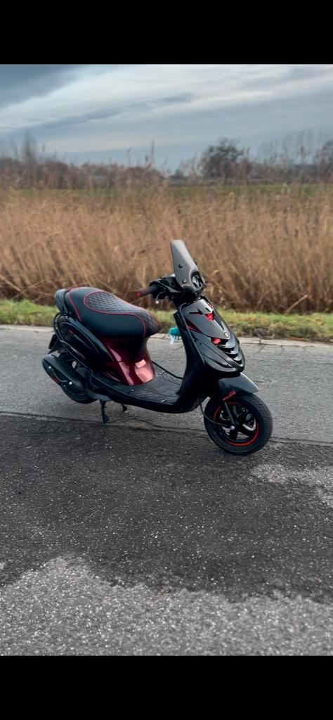 Piaggio zip 80cc, Vélos & Vélomoteurs, Scooters | Piaggio, Comme neuf, Zip, Enlèvement