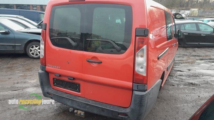 Crochet d'attelage d'un Peugeot Expert, -, -, 3 mois de garantie, Utilisé