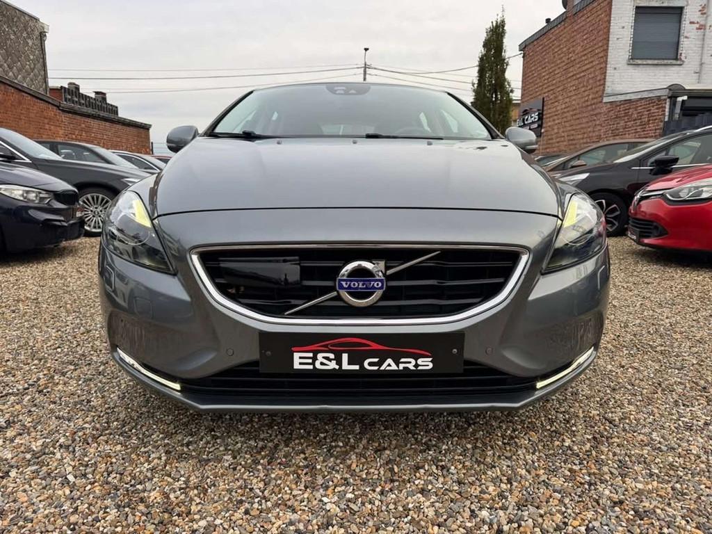 Volvo V40 V40 2.0 D2 *12 mois de garantie* (automatique), Cuir, Argent ou Gris, Achat, Euro 6