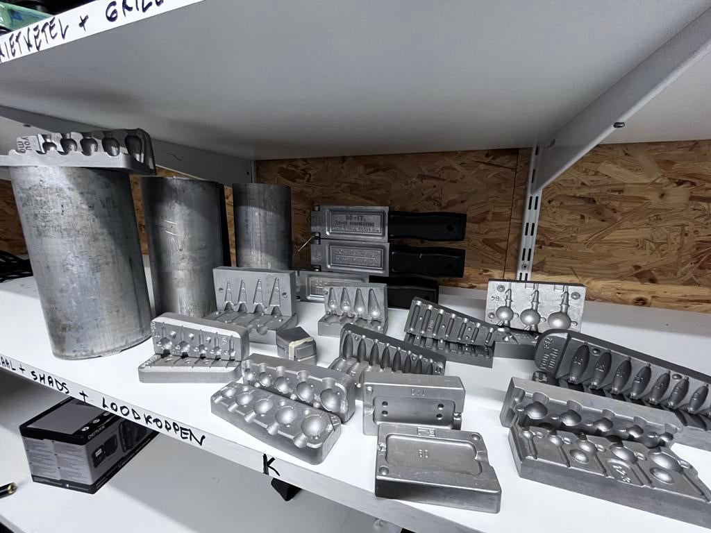 Lood en loodmallen - in set of afzonderlijk, Ophalen, Zo goed als nieuw