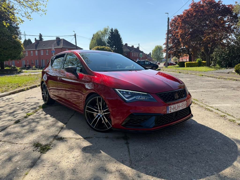 À vendre ou echnage: Seat Leon Cupra 300 – 2018 – 97 000 km, Auto's, Renault, Particulier, Automatische klimaatregeling, Automaat