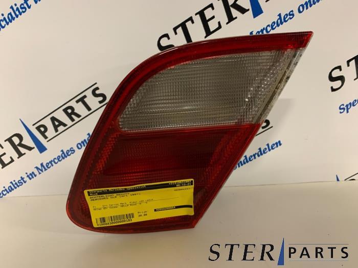 Achterlicht rechts van een Mercedes CLK, Gebruikt, -, Ophalen of Verzenden, -