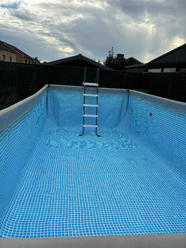 Intex Ultra XTR met warmtepomp en vele toebehoren, Tuin en Terras, Zwembaden, Gebruikt, 200 tot 300 cm, Rechthoekig, Ophalen