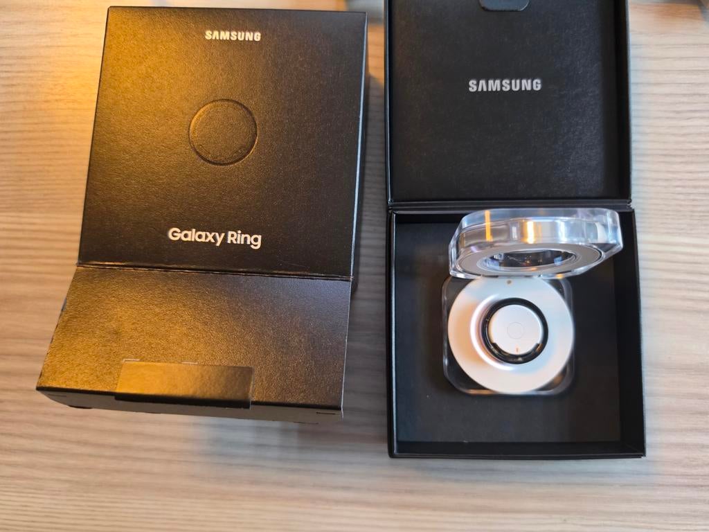 Bague Samsung Galaxy Taille 10 avec garantie et boîte, Enlèvement ou Envoi, Autres accessoires, Utilisé, Samsung