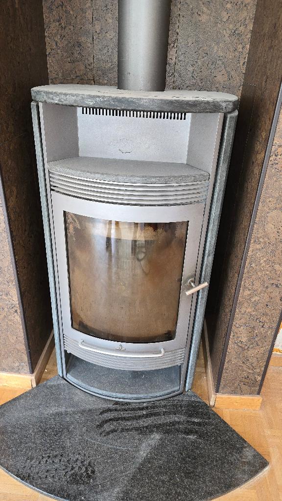 Design houtkachel met natuursteen, Ophalen, Gebruikt