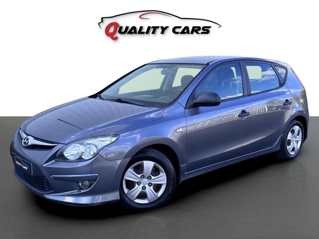 Hyundai i30 1.4i | 99.000 KM ! Navi | CarPlay | Garantie, Gebruikt, Zwart, 4 cilinders, Bruin