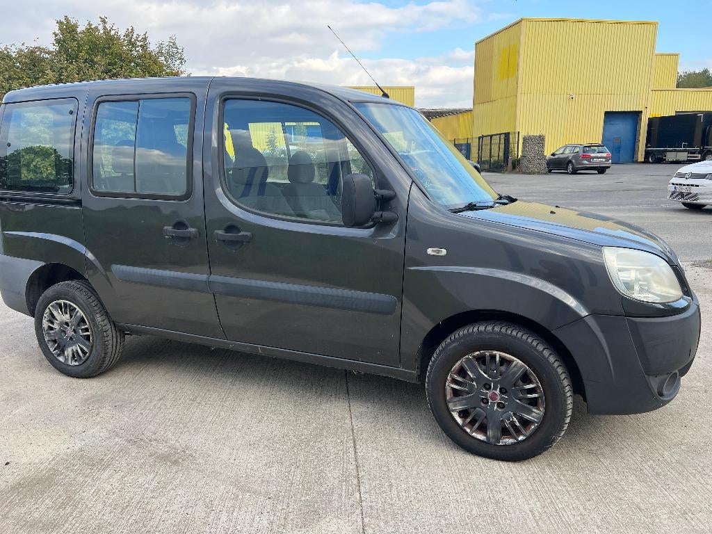 5 Place Fiat Doblo 1.4 Essence, Auto's, Doblo, Bedrijf, 5 deurs, 5 zetels