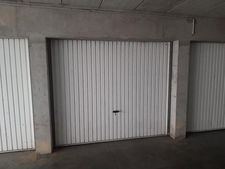 box de garage, Immo, Appartements & Studios à louer, Province du Brabant wallon, 20 à 35 m²