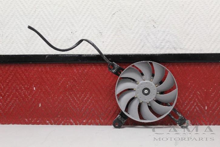 VENTILATOR Yamaha YZF R1M 2015-2016 (YZF-R1M 2CR), Motoren, Onderdelen | Yamaha, Gebruikt