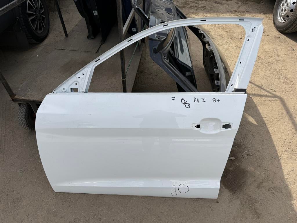 Audi a1 82A Portier deur links voor wit, Ophalen, Voor, Audi, Deur