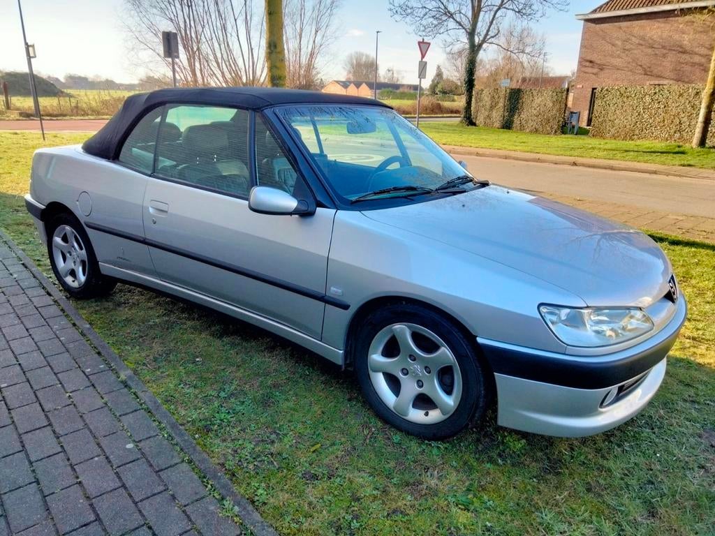 Peugeot 306 Cabriolet Pininfarina 1.6i Automatique — Phase 3, Autos, Particulier, Achat