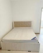 Cadre de lit matelas et sommier 2 personnes, Enlèvement, Comme neuf, Deux personnes